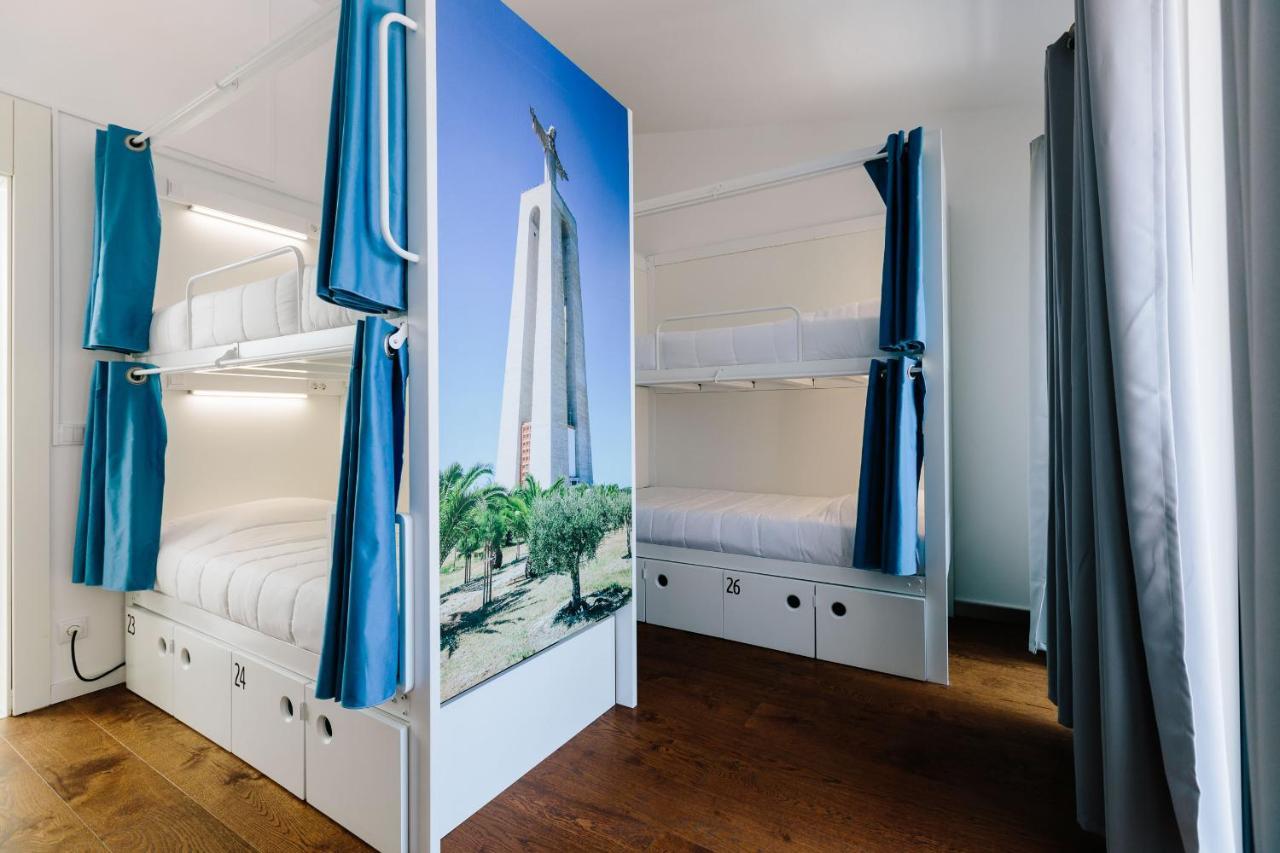 Lisbon South Hostel ألمادا المظهر الخارجي الصورة